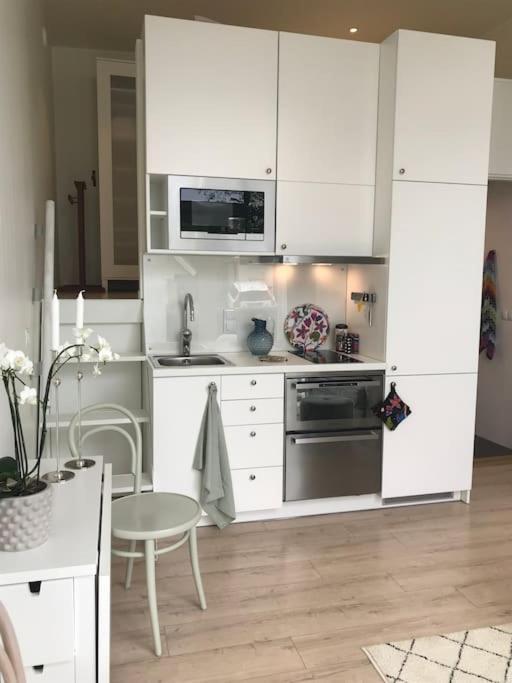 Eget Hus I Oergryte. Goeteborgs Baesta Laege! Apartment Luaran gambar